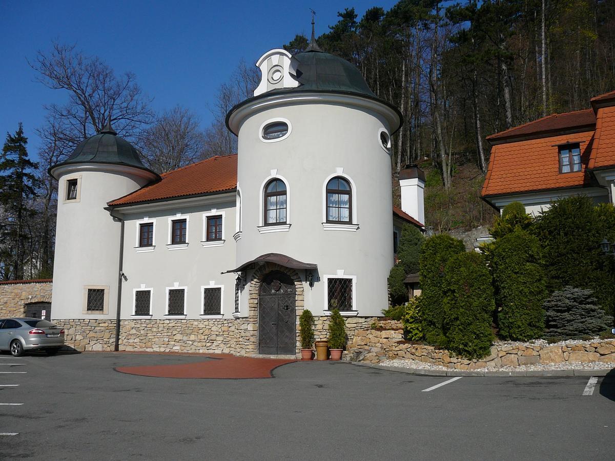 Hotel Zamecek Pod Hradem Stary Jicin 111 Dış mekan fotoğraf